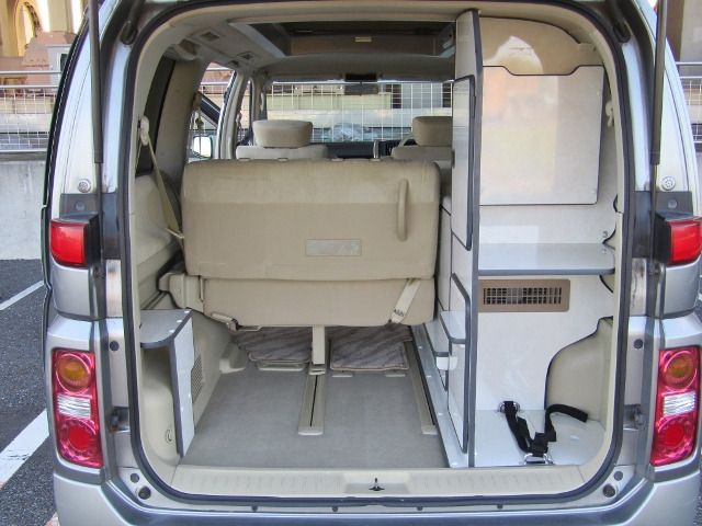 Nissan ELGRAND 2006-04 21611-19
