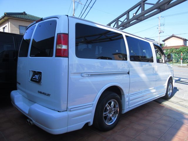 Chevrolet EXPRESS 2007-12 12399-29