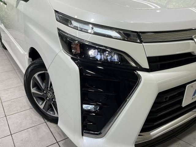 Toyota VOXY 2019-08 27850-11