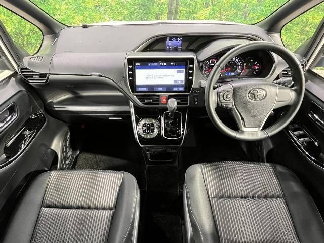Toyota VOXY 2019-08 27850-1