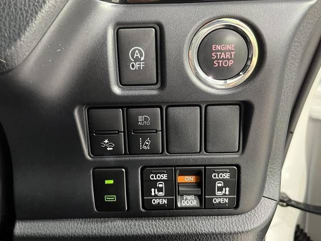 Toyota VOXY 2019-08 27850-4