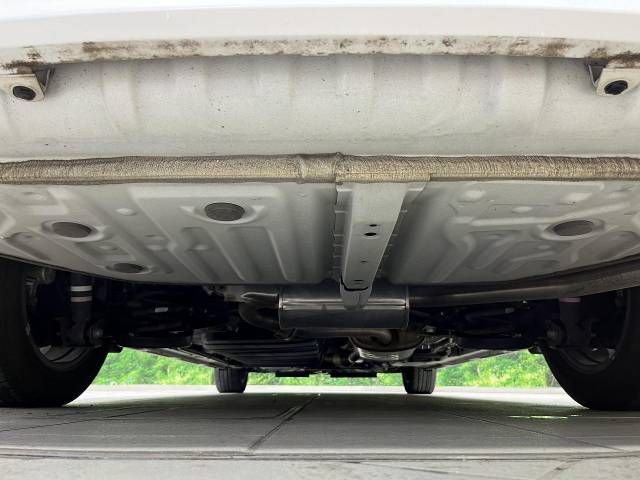 Toyota VOXY 2019-08 27850-19