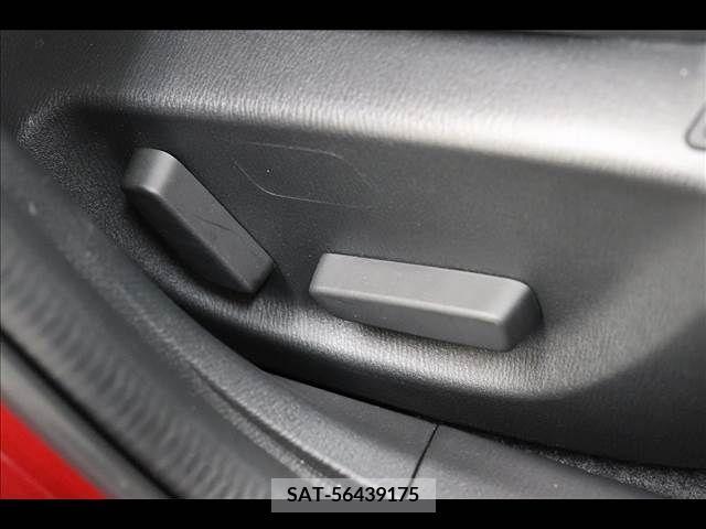 Mazda MAZDA2 2019-09 204552-6
