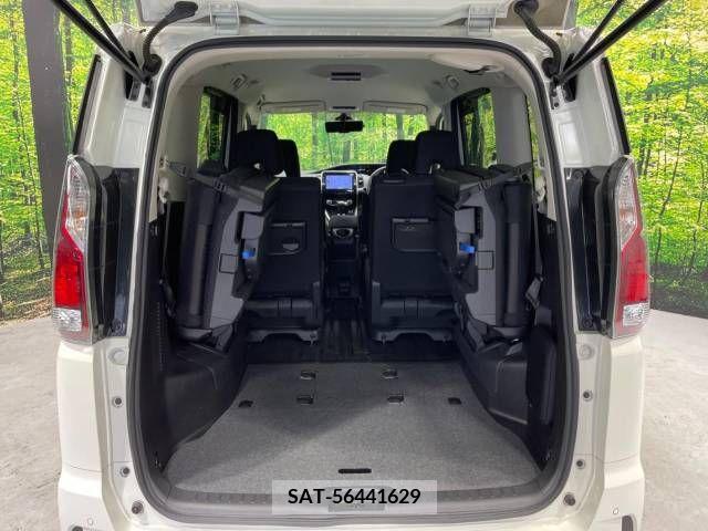 Nissan SERENA 2019-03 324932-10