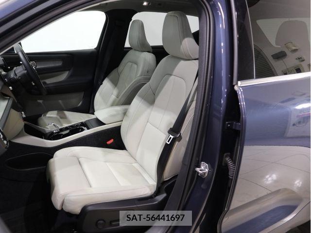 Volvo XC40 2021-07 384049-17