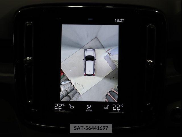 Volvo XC40 2021-07 384049-13