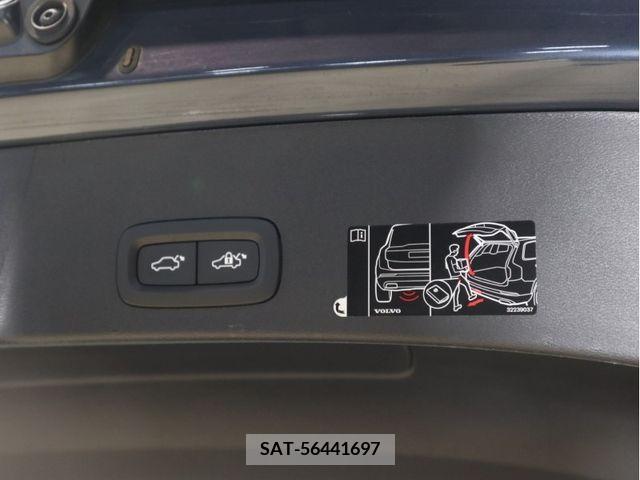 Volvo XC40 2021-07 384049-26