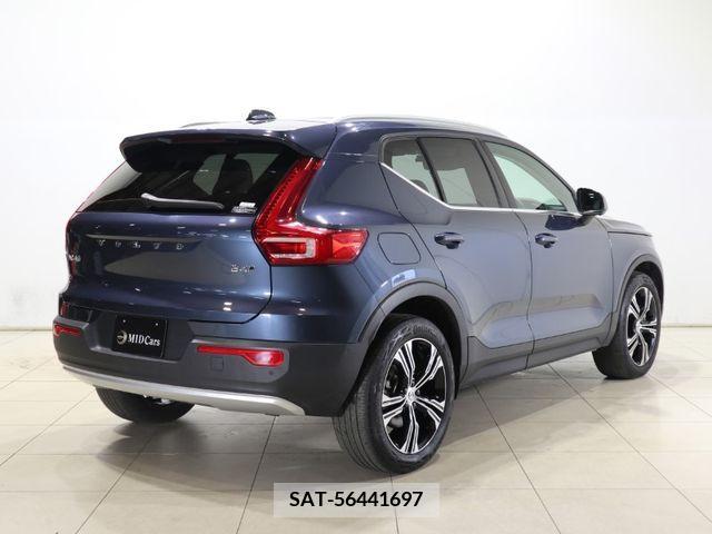 Volvo XC40 2021-07 384049-7