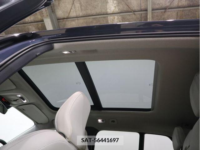 Volvo XC40 2021-07 384049-19
