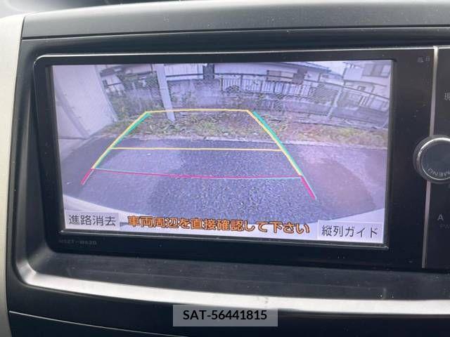 Toyota VOXY 2013-03 321341-4