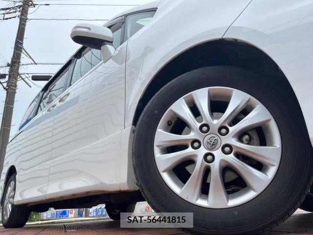 Toyota VOXY 2013-03 321341-13