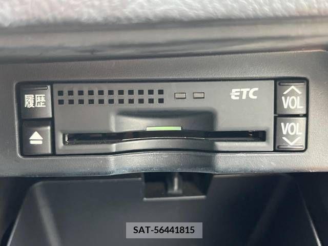 Toyota VOXY 2013-03 321341-7