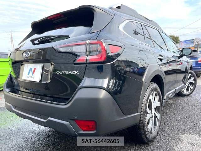 Subaru OUTBACK 2022-01 225132-17