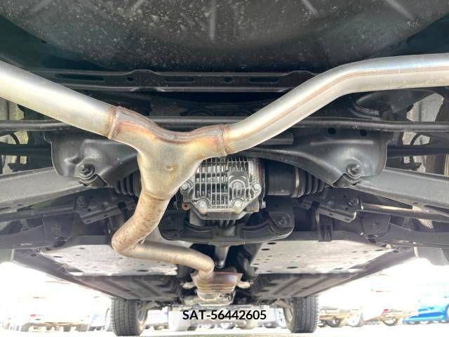 Subaru OUTBACK 2022-01 225132-19
