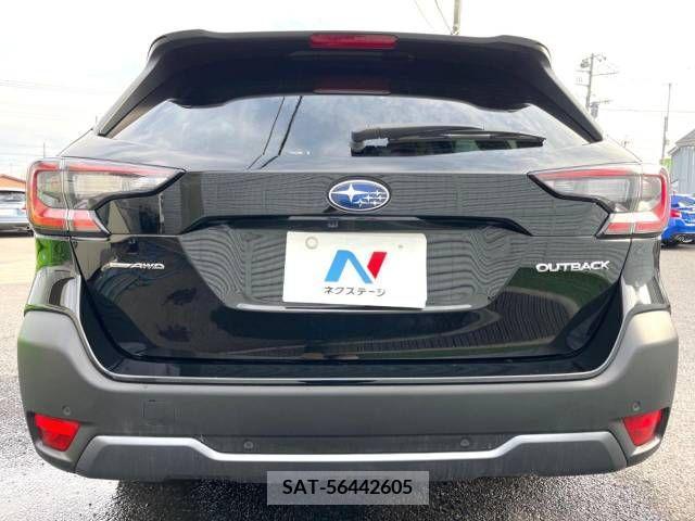 Subaru OUTBACK 2022-01 225132-15