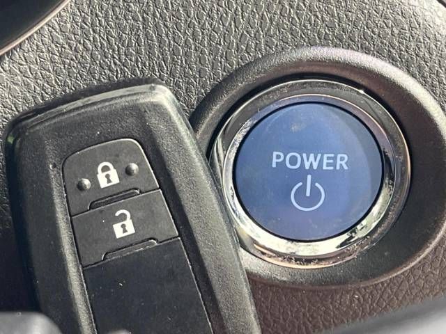 Toyota C-HR 2017-01 16546-7