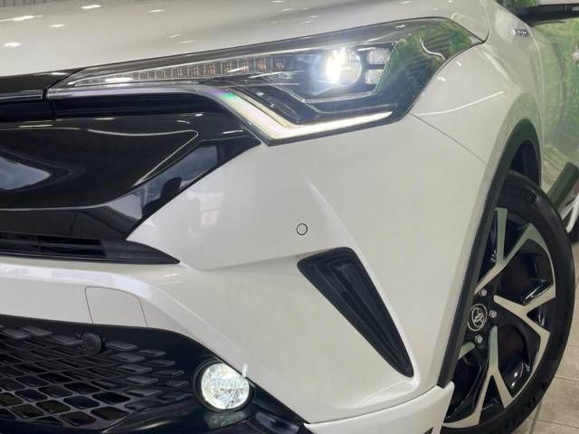Toyota C-HR 2017-01 16546-12