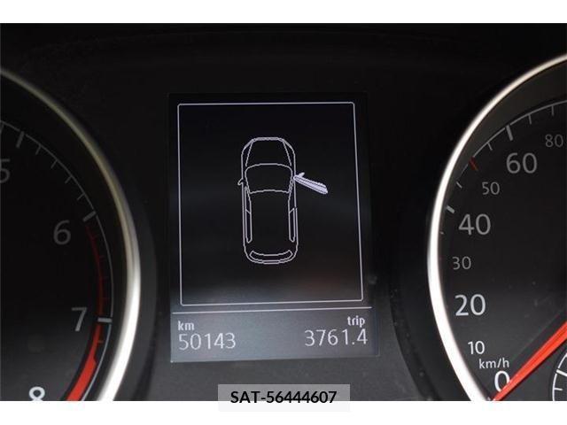 VolksWagen GOLF 2017-06 290317-1