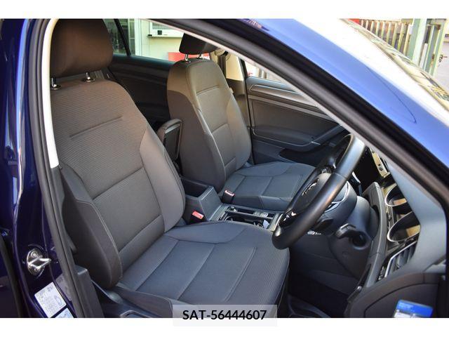 VolksWagen GOLF 2017-06 290317-10
