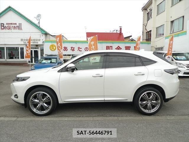 Toyota HARRIER 2014-10 352883-8