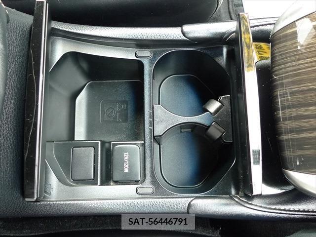 Toyota HARRIER 2014-10 352883-26