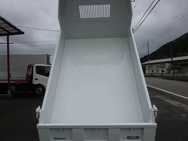 Suzuki CARRY TRUCK 2023-06 5776-10