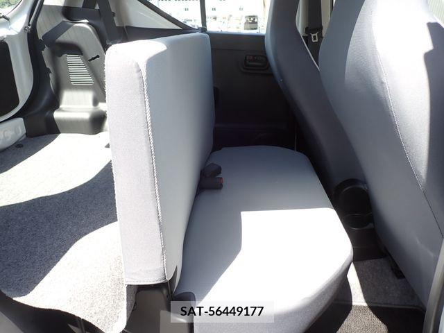 Suzuki ALTO 2018-05 389145-13