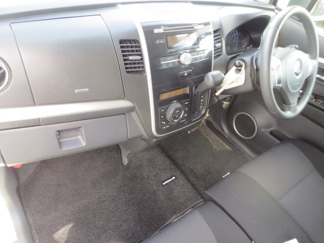 Suzuki WAGON R 2009-10 7546-1
