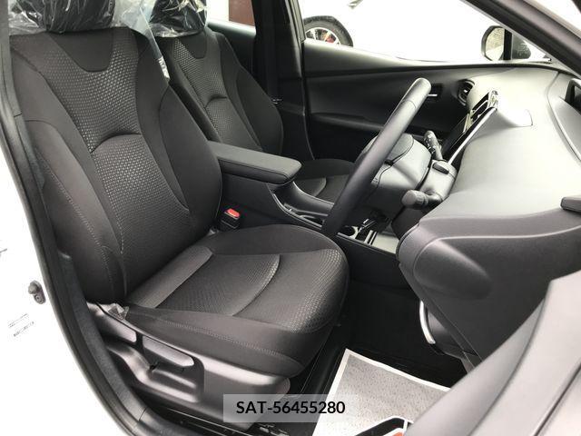 Toyota PRIUS 2021-04 322488-9