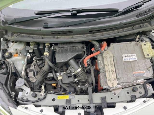 Nissan NOTE 2016-12 305339-18