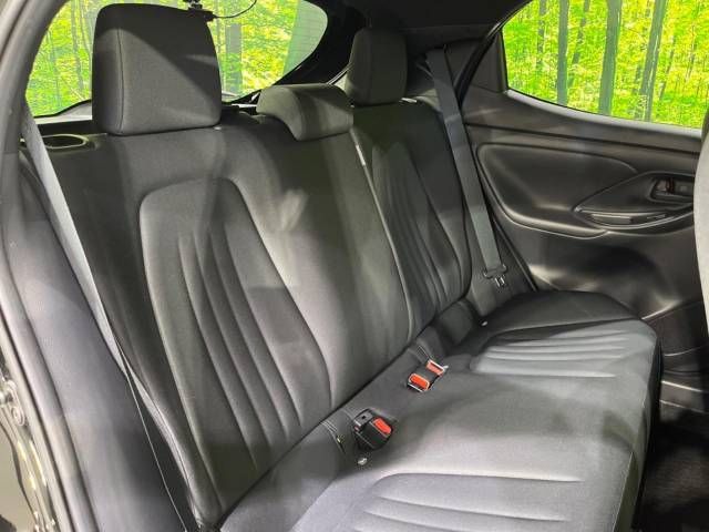Toyota YARIS 2021-03 10320-10