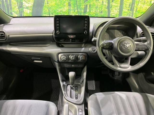 Toyota YARIS 2021-03 10320-1