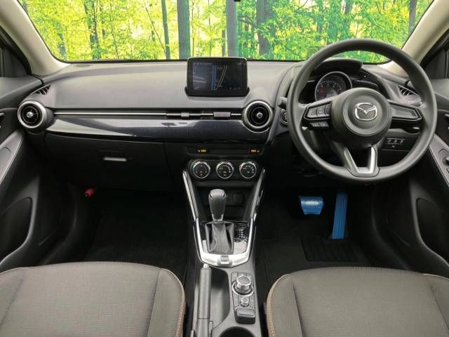 Mazda MAZDA2 2019-10 189654-1