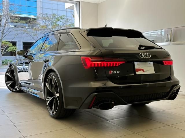 Audi RS6 2021-03 15481-5