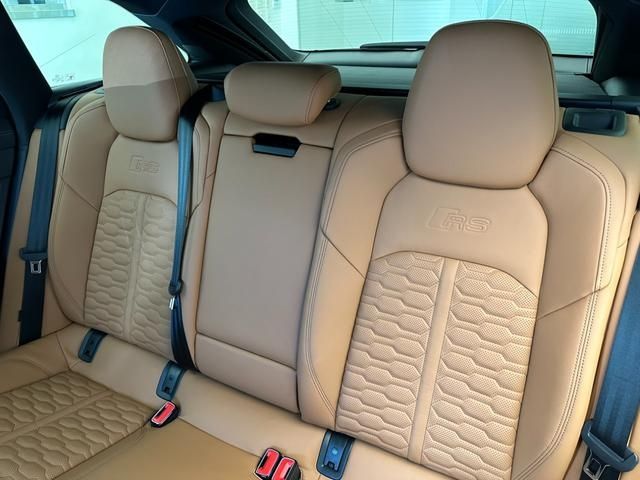 Audi RS6 2021-03 15481-16
