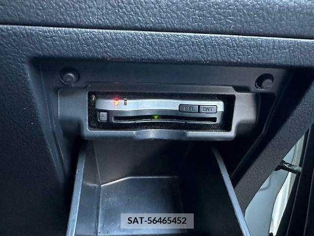 Toyota ALPHARD 2010-12 258853-6