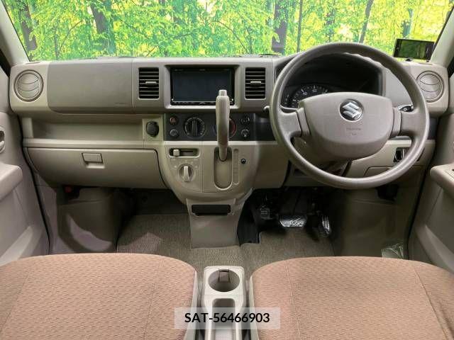 Suzuki EVERY 2010-03 345038-1