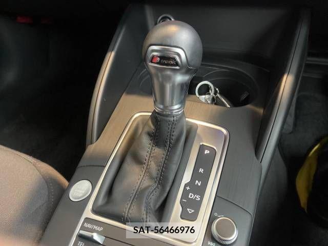 Audi A3 2019-04 209377-11