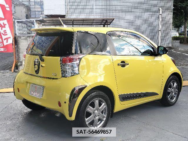 Toyota IQ 2009-10 361870-2