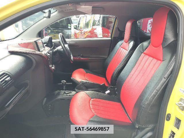 Toyota IQ 2009-10 361870-12