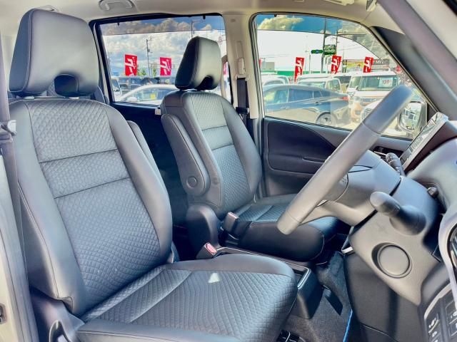 Nissan SERENA 2020-11 184846-21