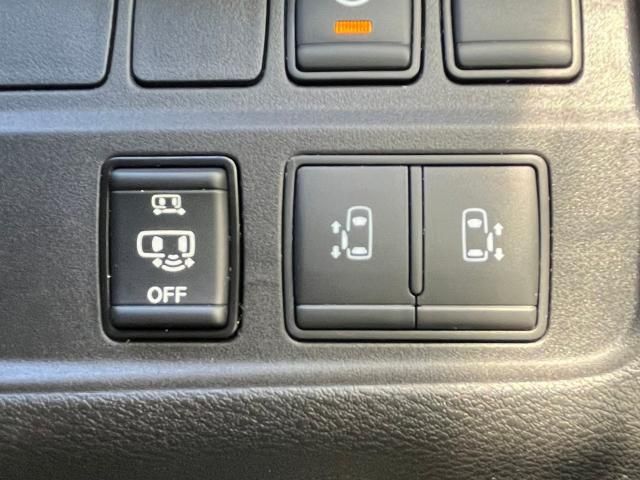 Nissan SERENA 2020-11 184846-13