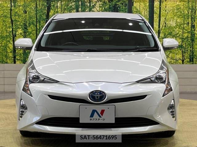 Toyota PRIUS 2016-01 227307-14