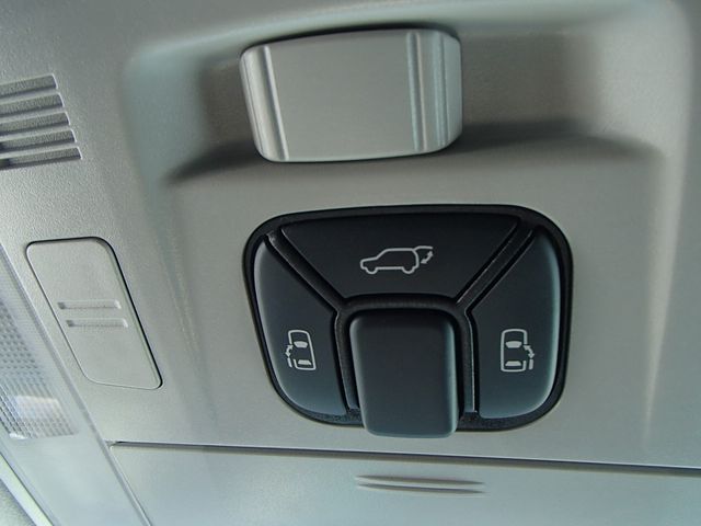 Toyota VELLFIRE 2013-03 7030-18