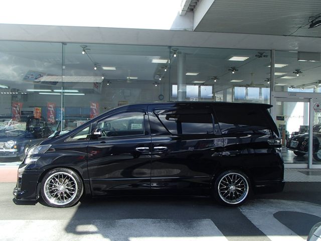 Toyota VELLFIRE 2013-03 7030-5