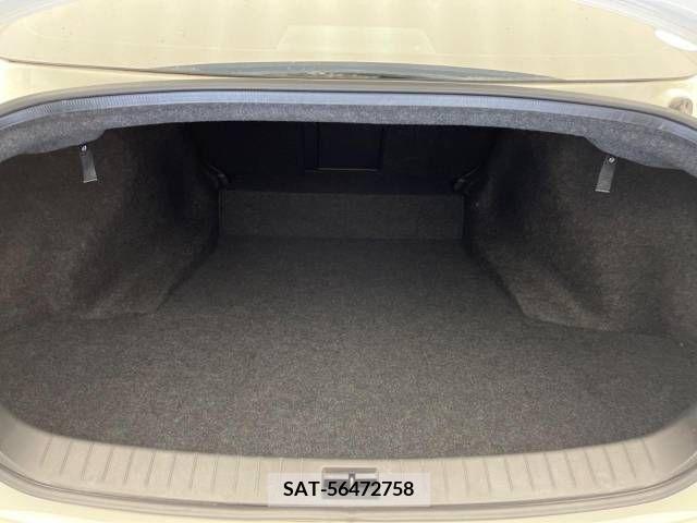 Nissan SKYLINE 2019-12 368313-10