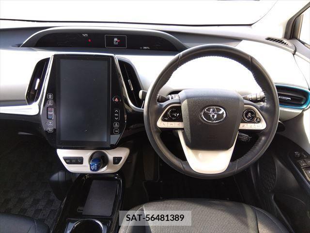 Toyota PRIUS PHV 2017-03 282783-1