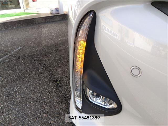 Toyota PRIUS PHV 2017-03 282783-4
