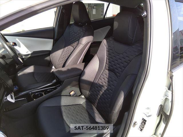 Toyota PRIUS PHV 2017-03 282783-11