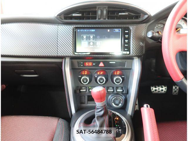 Toyota 86 2016-06 321124-6
